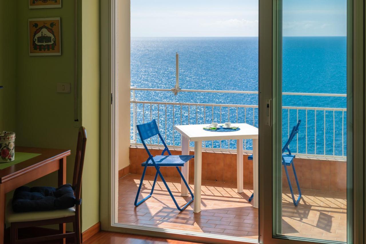 163 - Sunshine Suite 4 Fronte Vista Mare, 100M Spiaggia Санремо Экстерьер фото